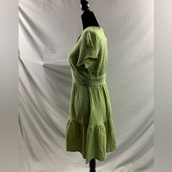 Cotton Plunging Neck Ruffle Hem Dress - Picture 8 of 10